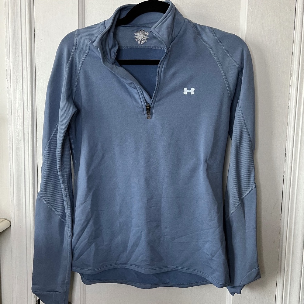 Under Armor 1/4th Zip Pull Over Long Sleeve Shirt - Gray - Medium
